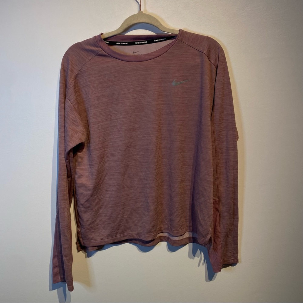 Nike size large long sleeve light purple